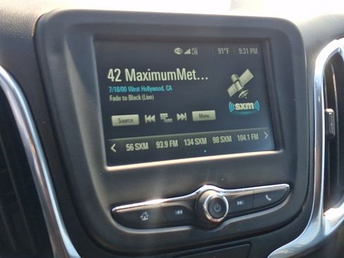 Used 2018 Chevrolet Equinox LT AWD/4WD image 16