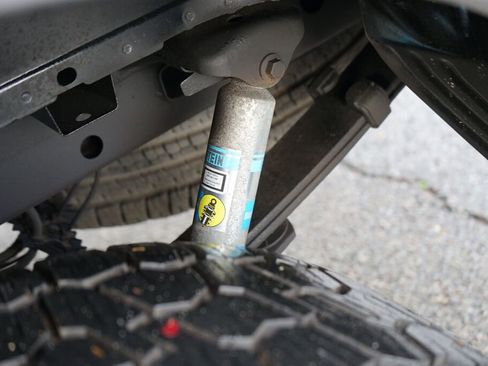 Used 2015 Ford F150 XLT w/ Equipment Group 301A Mid image 10