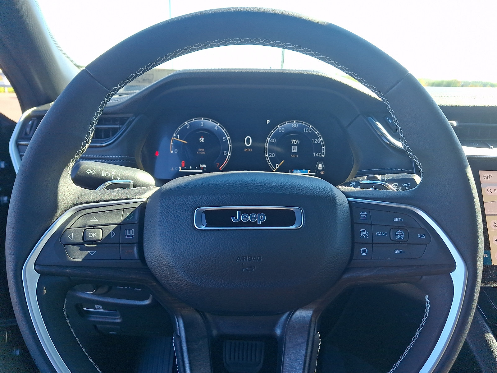 New 2026 Jeep Grand Cherokee Altitude AWD/4WD image 9