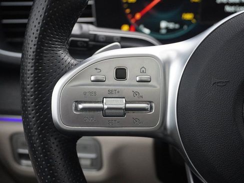 Used 2021 Mercedes-Benz GLS 580 4MATIC w/ Exclusive Trim Package image 49