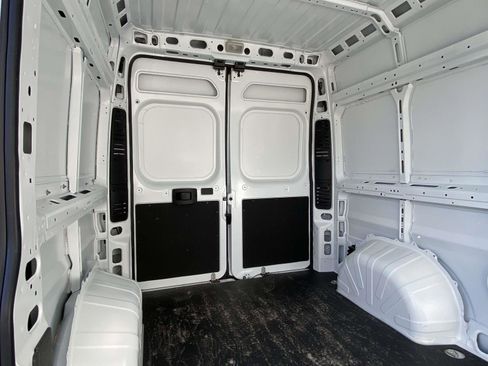Used 2025 RAM ProMaster 2500 image 22