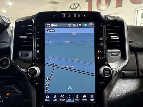 Used 2022 RAM 2500 Laramie image 19