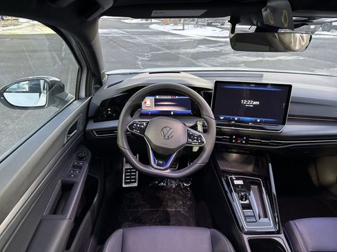 New 2026 Volkswagen Golf image 15