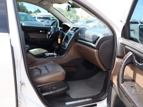 Used 2017 GMC Acadia Limited SLT AWD/4WD image 27