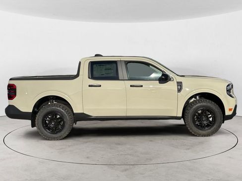 New 2025 Ford Maverick XLT w/ XLT Luxury Package AWD/4WD image 6