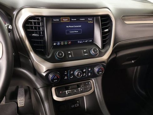 Used 2023 GMC Acadia Denali w/ Denali Technology Package image 5