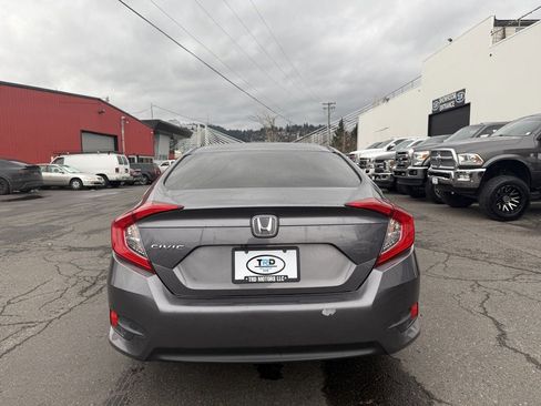 Used 2018 Honda Civic LX image 4