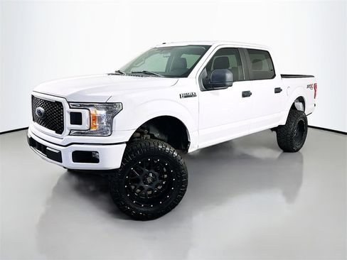 Used 2018 Ford F150 XL w/ Equipment Group 101A Mid image 3