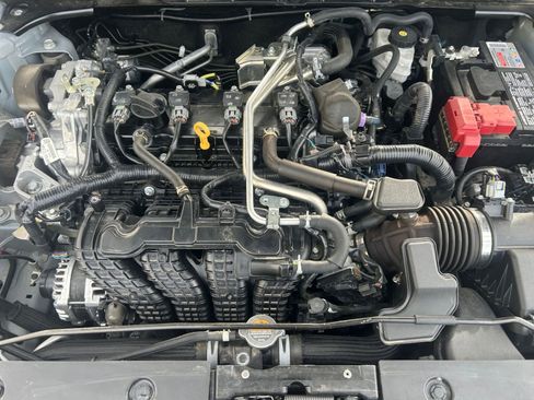 Used 2024 Nissan Altima 2.5 SV image 33