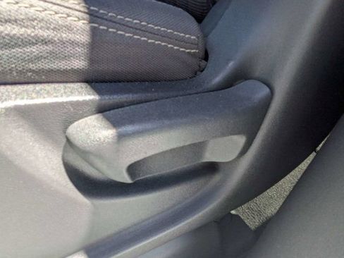 Used 2023 Nissan Titan SV w/ Accessory Utility Package RWD image 18