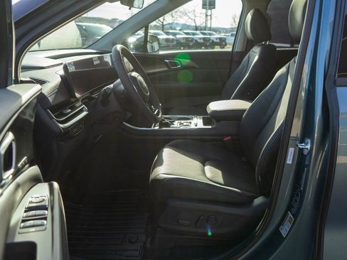 New 2026 Kia Carnival SX image 11