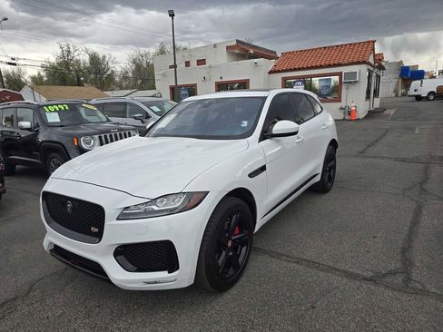 Used 2019 Jaguar F-PACE S AWD/4WD image 4