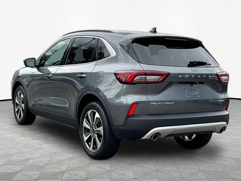 Used 2023 Ford Escape Platinum AWD/4WD image 4