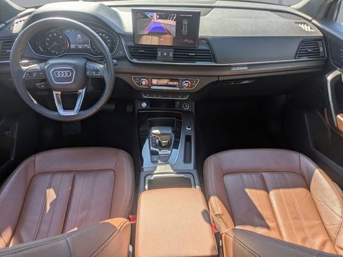Used 2022 Audi Q5 2.0T Premium image 16
