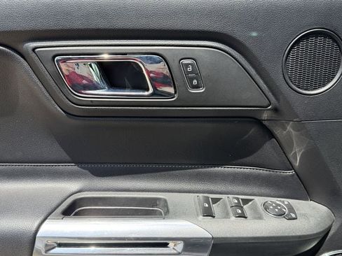 Used 2016 Ford Mustang Premium RWD image 22