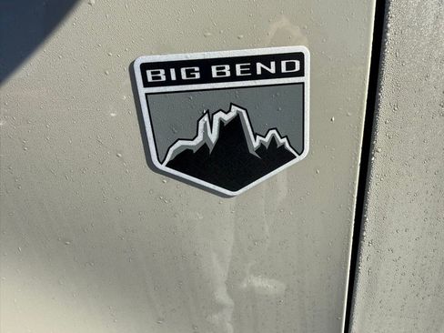 Used 2025 Ford Bronco Big Bend image 9