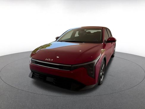 Used 2025 Kia K4 FWD image 4