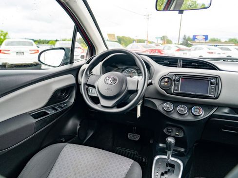 Used 2015 Toyota Yaris L FWD image 25