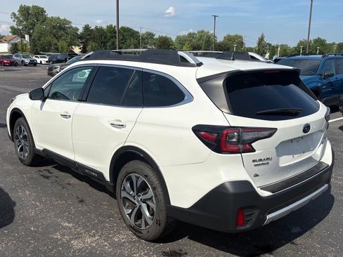 Certified 2021 Subaru Outback Touring AWD/4WD image 5