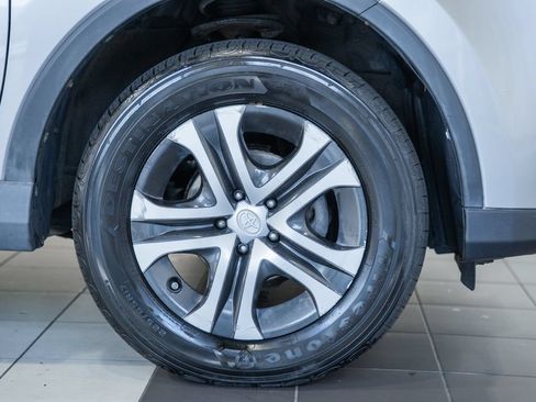 Used 2016 Toyota RAV4 LE AWD/4WD image 14