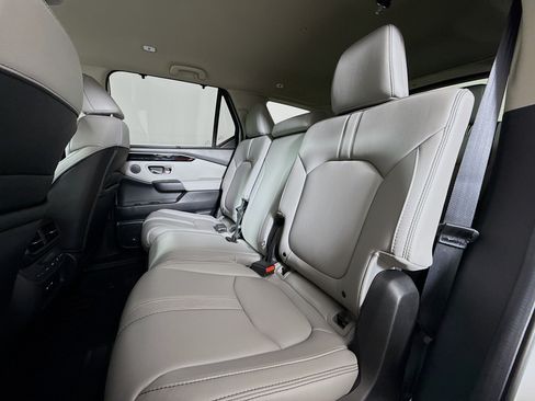 Used 2025 Honda Pilot EX-L image 21