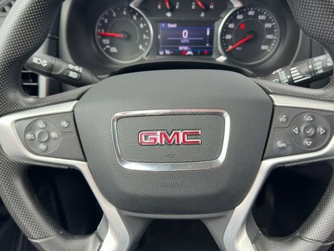 Used 2022 GMC Terrain SLE w/ Driver Convenience Package image 10