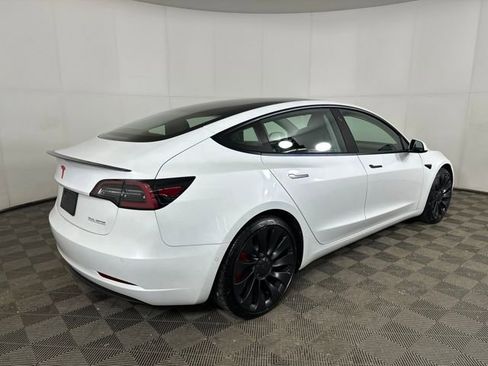 Used 2021 Tesla Model 3 Performance image 3
