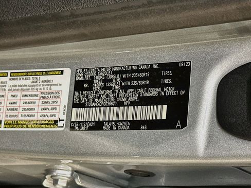 Used 2023 Lexus RX 350 Premium w/ Accessory Package (K3) AWD/4WD image 12