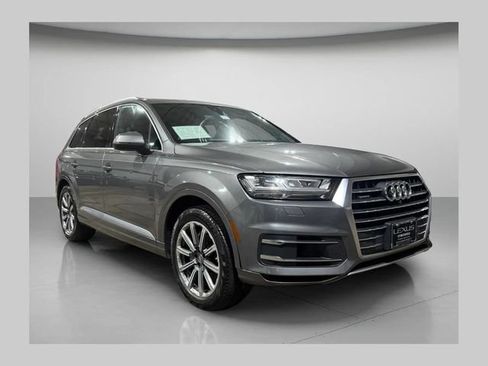 Used 2017 Audi Q7 3.0T Premium Plus w/ Premium Plus Package AWD/4WD image 1