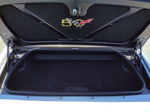 Used 2003 Chevrolet Corvette Convertible w/ Preferred Equipment Group1 image 22