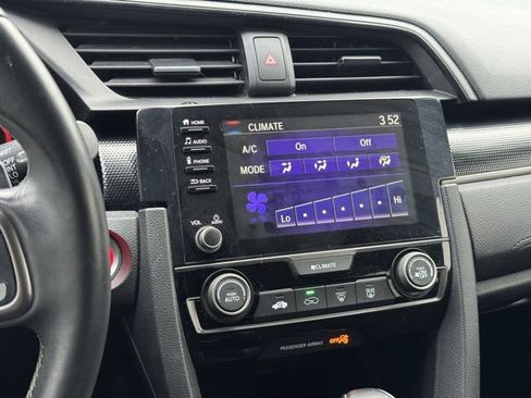 Used 2020 Honda Civic Sport image 28