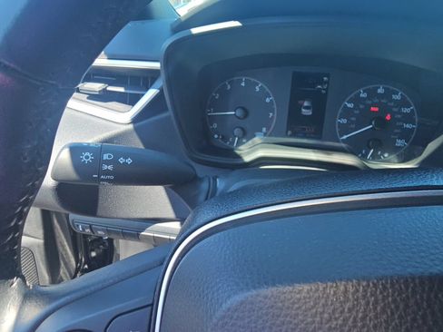 Used 2023 Toyota Corolla SE FWD image 14