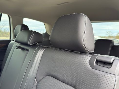 New 2026 Volkswagen Atlas SE image 30