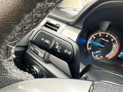 Used 2019 Ford Ranger XLT w/ Equipment Group 302A Luxury AWD/4WD image 13