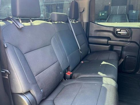 Used 2020 Chevrolet Silverado 1500 Custom w/ Custom Value Package image 15