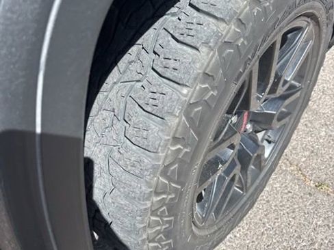 Used 2021 GMC Sierra 1500 Elevation image 11