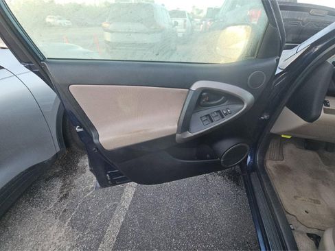 Used 2006 Toyota RAV4 4WD V6 image 11