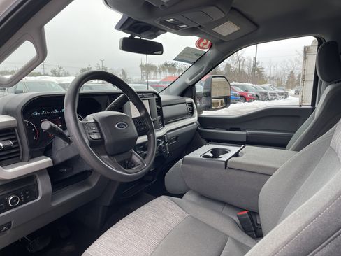 Certified 2023 Ford F250 XLT image 12