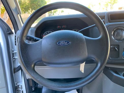 Used 2013 Ford E-250 and Econoline 250 w/ PWR Group image 34