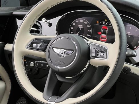 Certified 2023 Bentley Bentayga Speed image 25