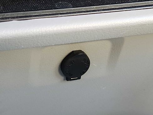 Used 2019 Toyota Sienna LE AWD/4WD image 24