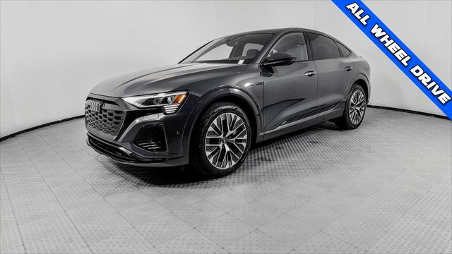 Used 2024 Audi Q8 e-tron Premium Plus w/ Premium Plus Package AWD/4WD image 2