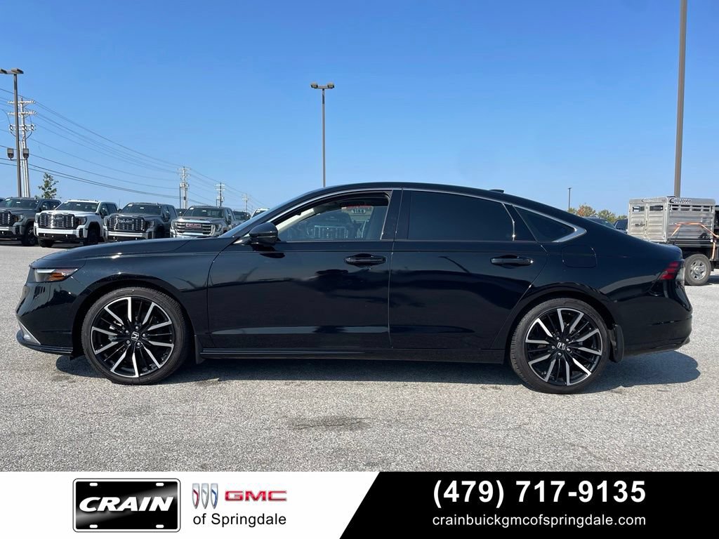 Used 2025 Honda Accord Touring image 4