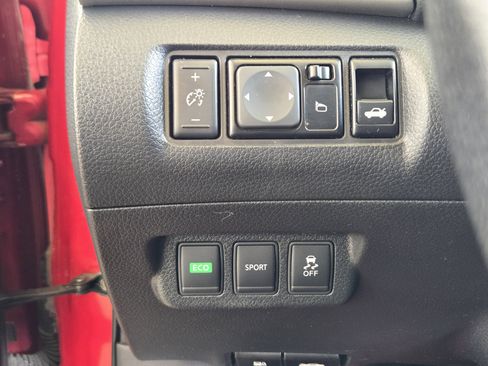 Used 2013 Nissan Sentra SV w/ Driver Pkg image 30