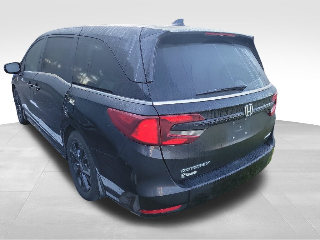 Used 2023 Honda Odyssey Sport image 15