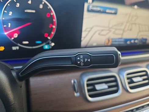 New 2026 Mercedes-Benz GLS 450 4MATIC image 24