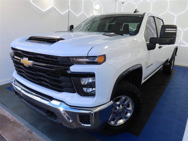 Used 2024 Chevrolet Silverado 3500 W/T w/ WT Convenience Package AWD/4WD image 5