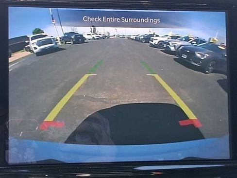 Used 2024 Chrysler Pacifica Touring-L FWD image 27