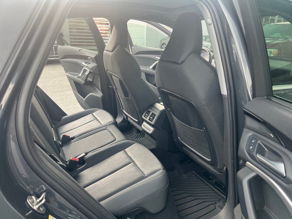 Certified 2025 Audi Q5 Premium w/ Premium Plus AWD/4WD image 16