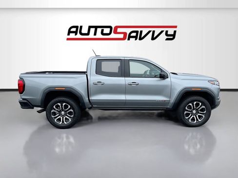 Used 2024 GMC Canyon AT4 w/ Canyon Safety Plus Package AWD/4WD image 8